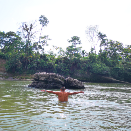 11. Puerto Misahuallí y Libreras de Puerto Misahuallí  Geoparque Napo Sumaco